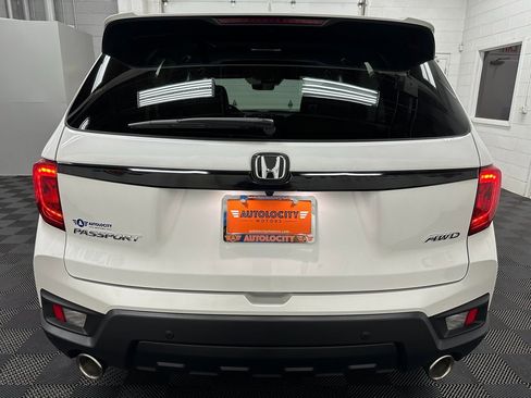 Used 2025 Honda Passport EX-L image 8