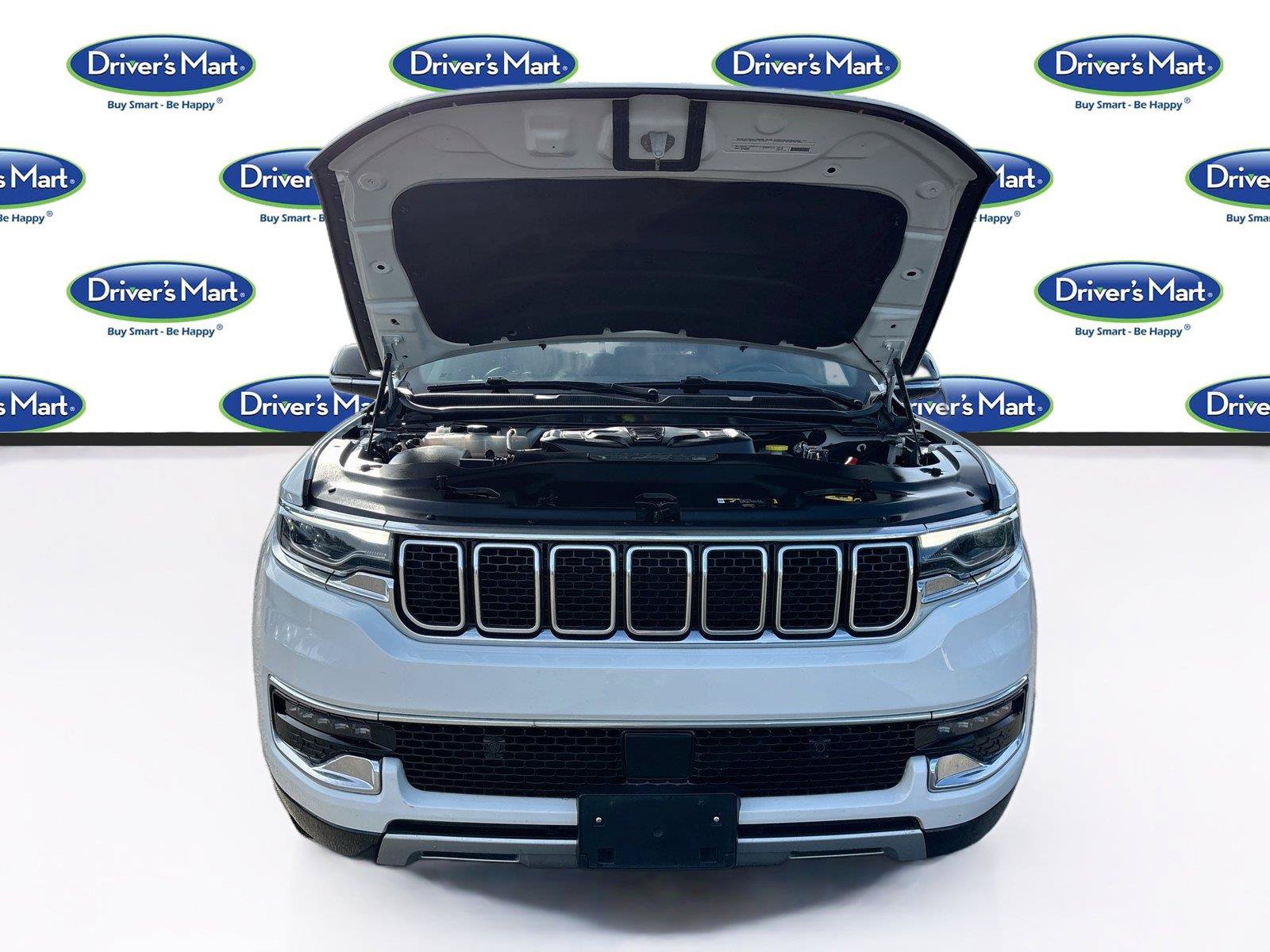 Used 2024 Jeep Wagoneer Series II w/ Flexible Seating Group RWD image 35