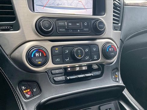 Used 2015 GMC Yukon XL Denali w/ Touring Package image 14