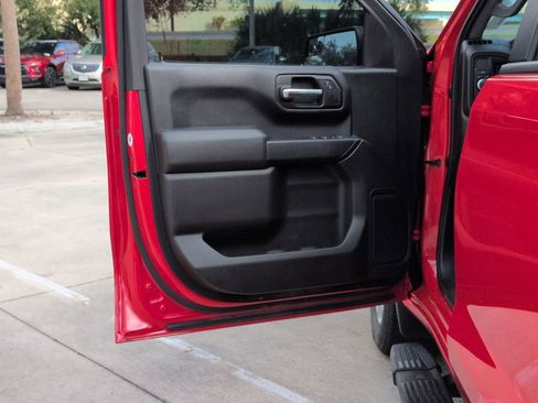 Used 2022 Chevrolet Silverado 1500 Custom RWD image 8
