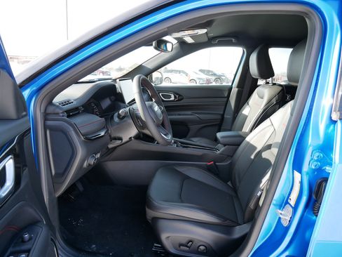 New 2026 Jeep Compass Trailhawk image 6