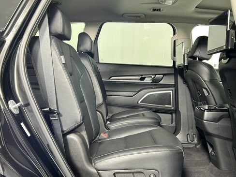 Used 2023 Kia Telluride S w/ S Sunroof Package image 12