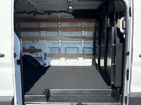 Used 2024 Ford Transit 250 Low Roof w/ Exterior Upgrade Package image 21