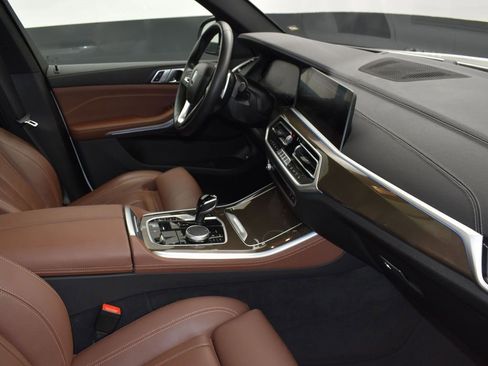 Certified 2022 BMW X5 xDrive45e w/ Premium Package image 23