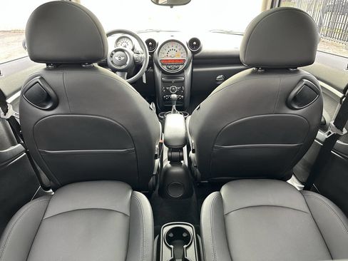 Used 2014 MINI Cooper Paceman S image 32