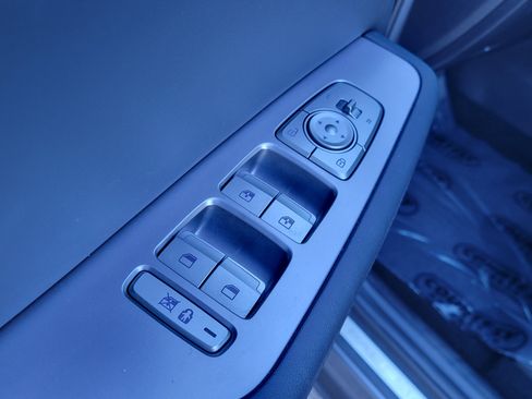 Used 2024 Hyundai Palisade Limited image 30