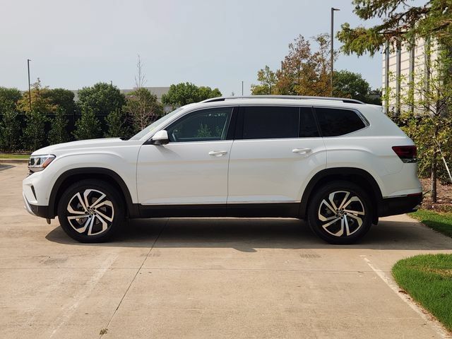 Used 2021 Volkswagen Atlas SEL Premium AWD/4WD image 4