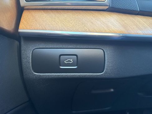 Used 2024 Volvo XC90 B5 Plus AWD/4WD image 26