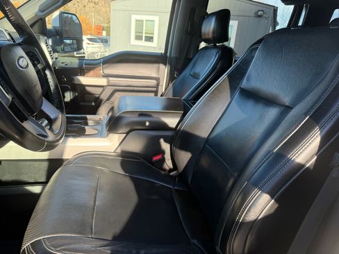Used 2017 Ford F350 Lariat w/ Lariat Ultimate Package image 11