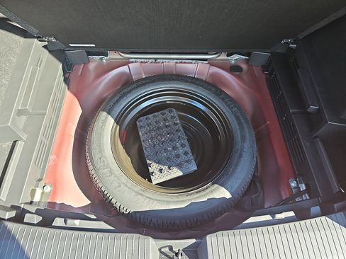 Used 2026 Nissan Rogue S FWD image 10