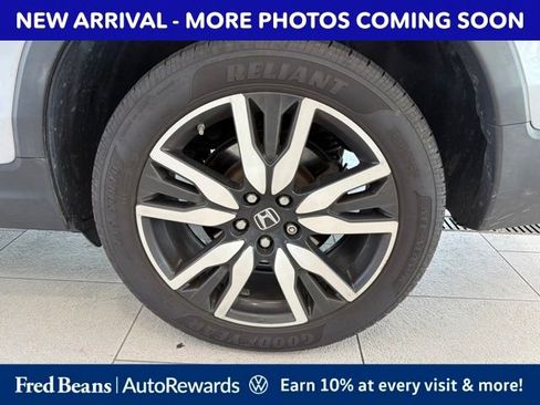Used 2021 Honda Pilot Touring image 15