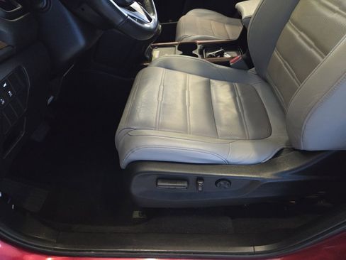 Certified 2021 Honda CR-V Touring image 14