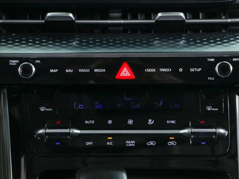 Used 2024 Kia Carnival SX Prestige FWD image 20
