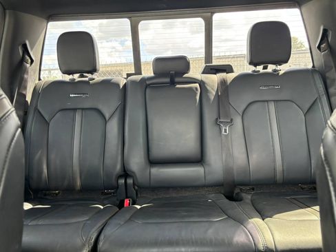 Used 2016 Ford F150 Platinum w/ Equipment Group 701A Luxury RWD image 14