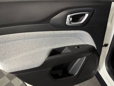 Used 2022 Jeep Compass Latitude image 26