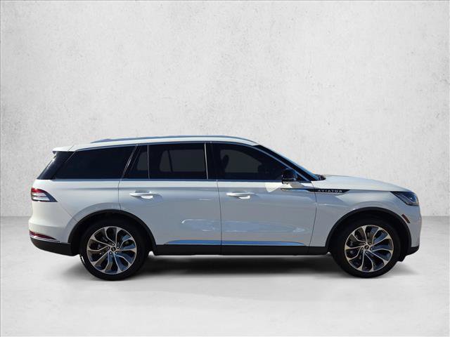 Used 2026 Lincoln Aviator Reserve w/ Illumination Package RWD image 4