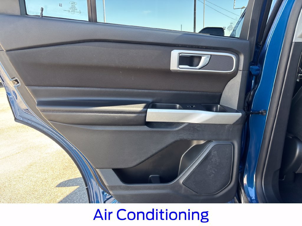 Certified 2020 Ford Explorer XLT w/ Comfort Package RWD image 34