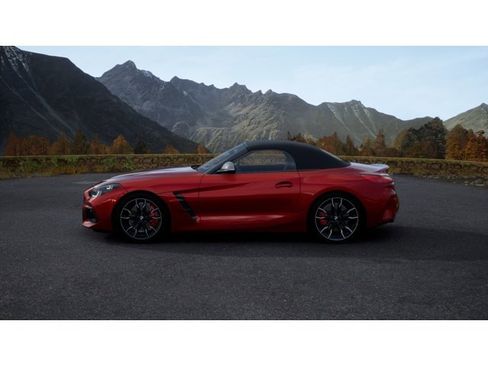 New 2026 BMW Z4 M40i image 4