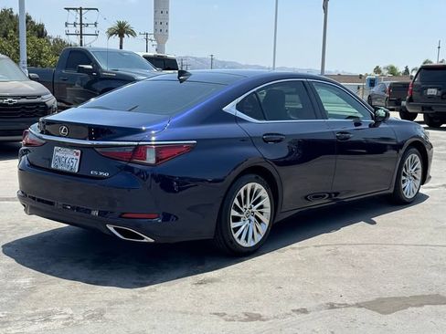 Used 2019 Lexus ES 350 w/ Accessory Package FWD image 4