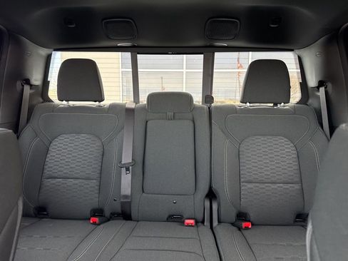 New 2025 RAM 1500 Big Horn AWD/4WD image 24