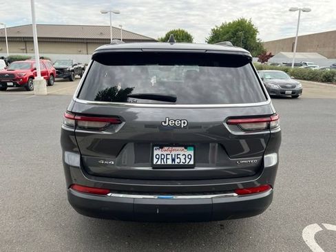 Used 2023 Jeep Grand Cherokee L Limited AWD/4WD image 6
