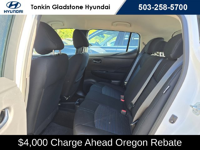 Used 2025 Nissan Leaf S FWD image 16
