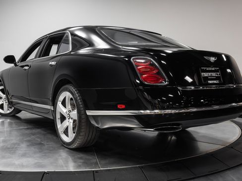 Used 2016 Bentley Mulsanne Speed image 33
