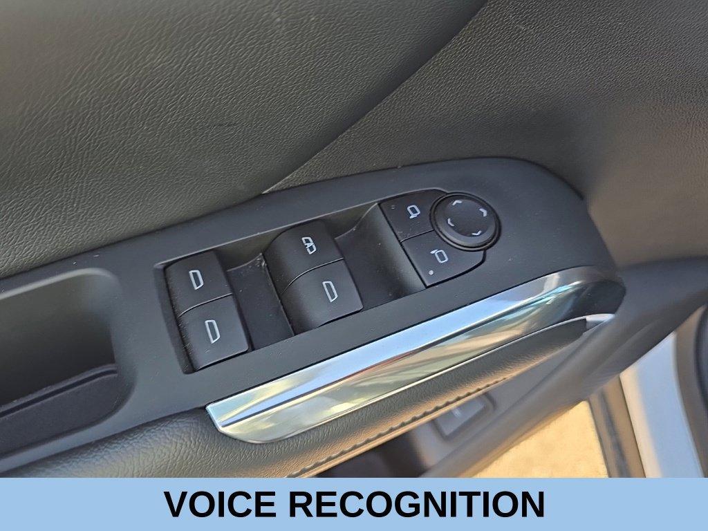 Used 2026 Chevrolet Traverse LT AWD/4WD image 11