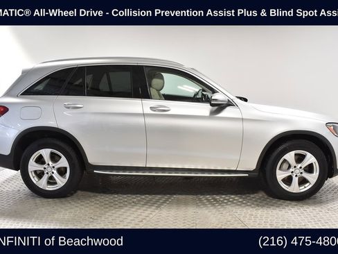Used 2017 Mercedes-Benz GLC 300 4MATIC image 10