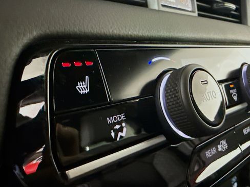 New 2026 Honda Pilot Sport image 25