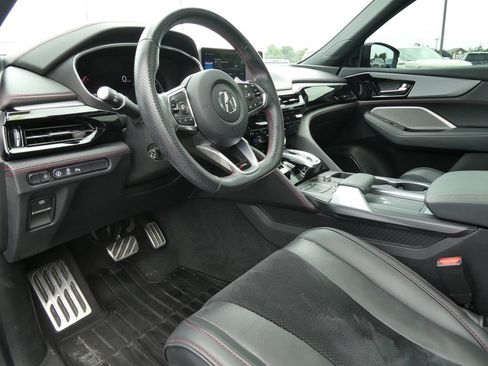 Used 2022 Acura MDX A-Spec AWD/4WD image 23