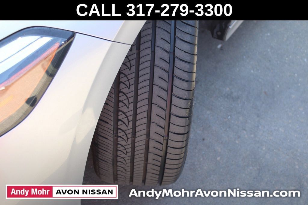 Used 2025 Honda Civic Sport image 12