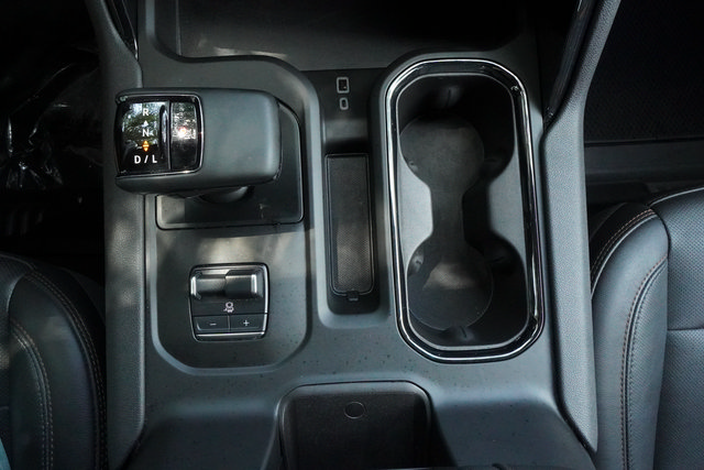 Used 2024 GMC Sierra 1500 AT4 w/ Technology Package AWD/4WD image 22