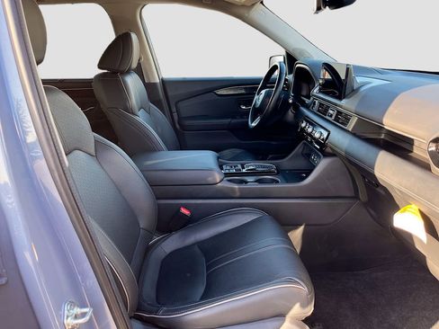 Used 2024 Honda Pilot Elite image 31