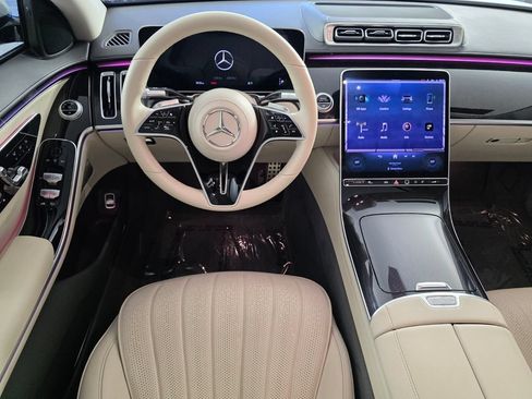 Used 2023 Mercedes-Benz S 500 4MATIC image 13