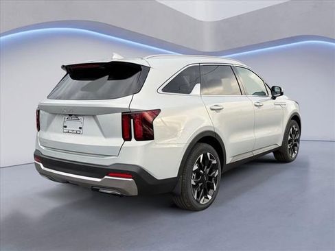 New 2026 Kia Sorento EX w/ EX Premium Package FWD image 3