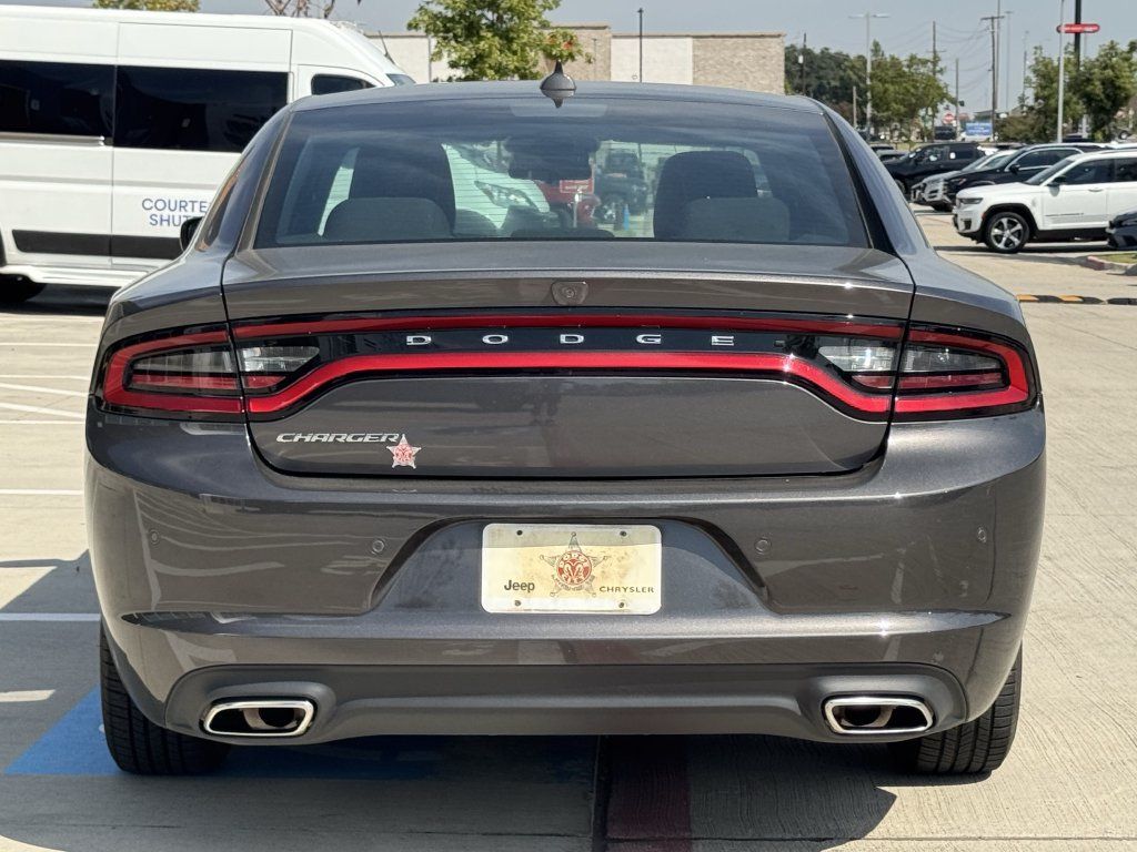 Used 2023 Dodge Charger SXT RWD image 5