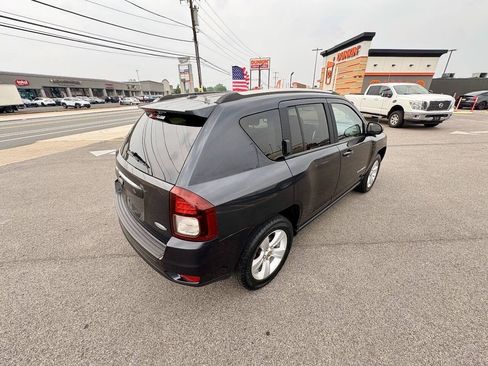 Used 2014 Jeep Compass Latitude AWD/4WD image 40
