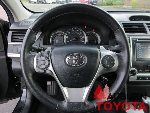 Used 2012 Toyota Camry SE image 12