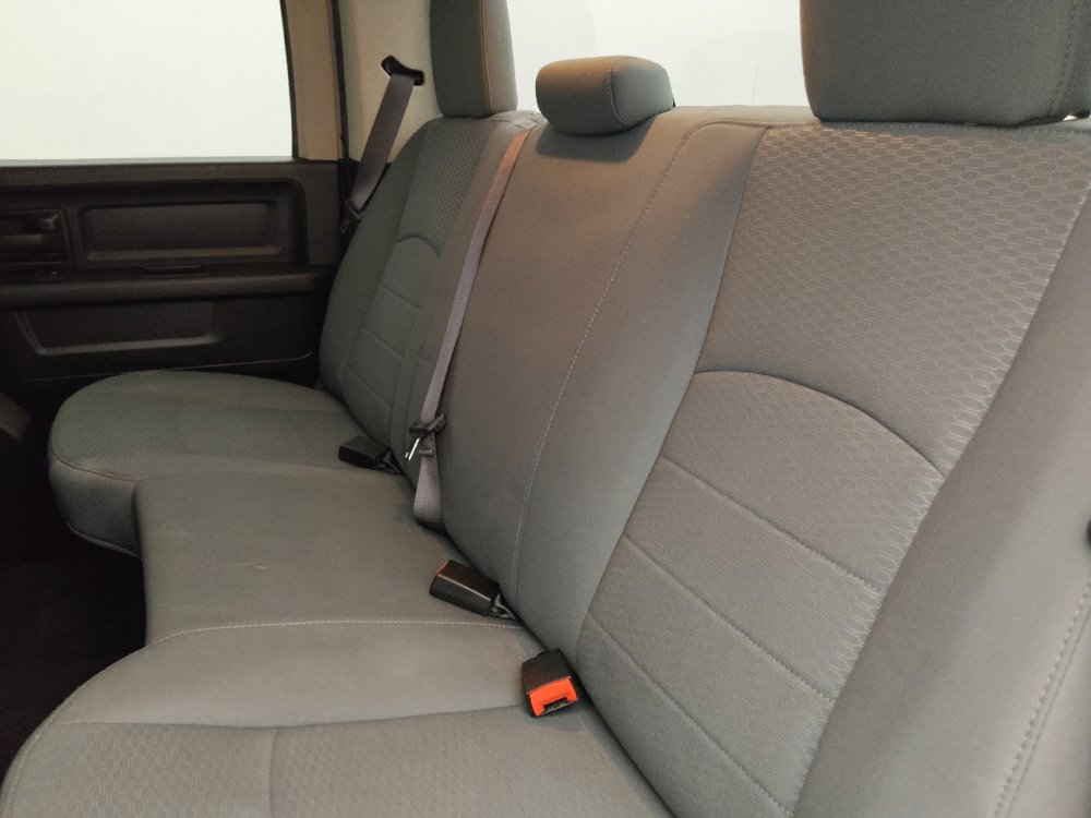 Used 2019 RAM 1500 Express w/ Express Value Package RWD image 18