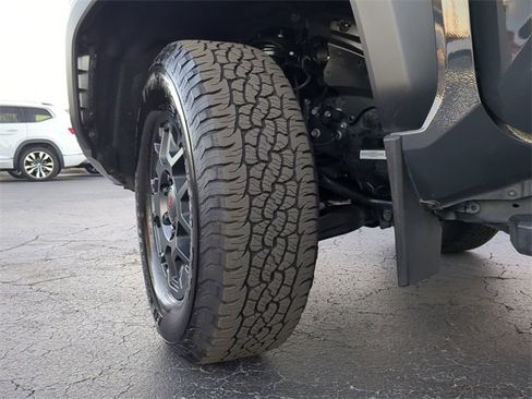 Used 2024 Toyota Tacoma PreRunner image 33