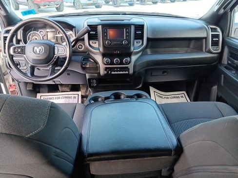 Used 2024 RAM 3500 Tradesman w/ Chrome Appearance Group image 8