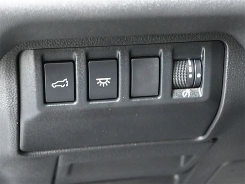 Used 2024 Subaru Ascent Onyx Edition image 5