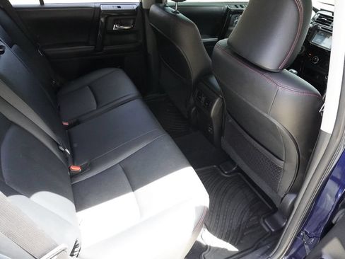 Used 2015 Toyota 4Runner Trail Premium AWD/4WD image 26
