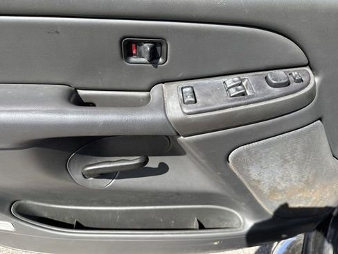 Used 2006 GMC Sierra 1500 SLE w/ Light Duty Power Package image 16