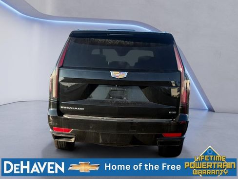 Used 2022 Cadillac Escalade Sport Platinum AWD/4WD image 5