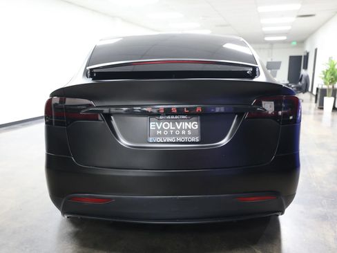 Used 2016 Tesla Model X Performance image 6