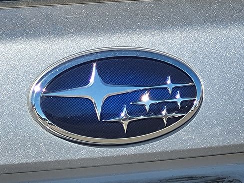 Used 2017 Subaru Forester 2.5i Limited image 11