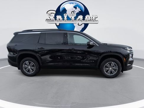 New 2026 Chevrolet Traverse LT w/ Driver Confidence Package FWD image 9