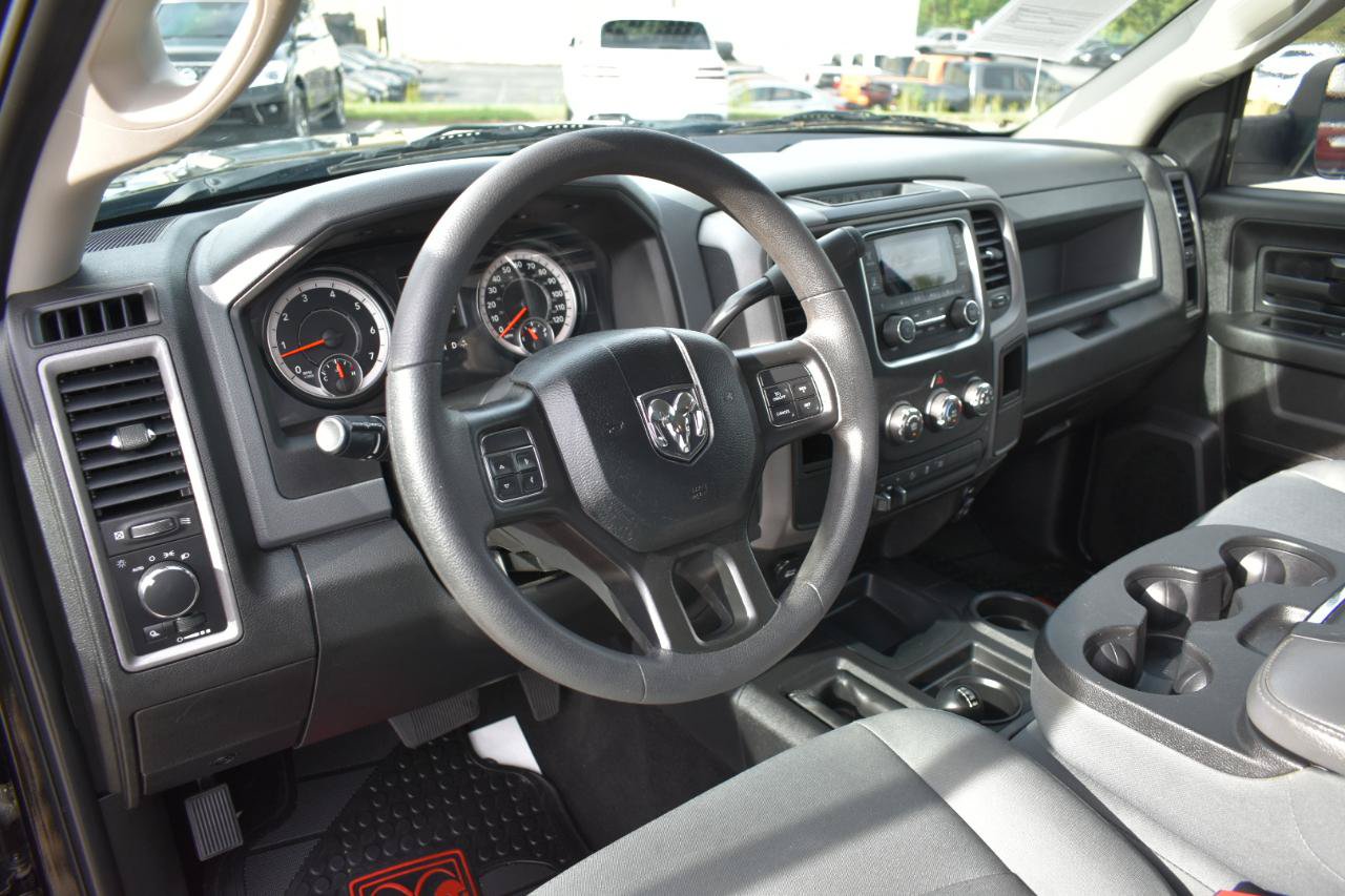 Used 2018 RAM 2500 Tradesman w/ Chrome Appearance Group AWD/4WD image 10